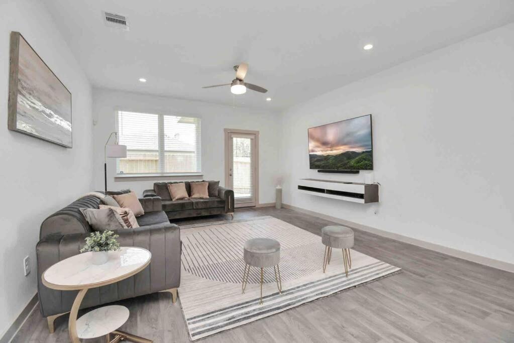 4Bedroom Escape - Near Med Center With Backyard Houston Dış mekan fotoğraf